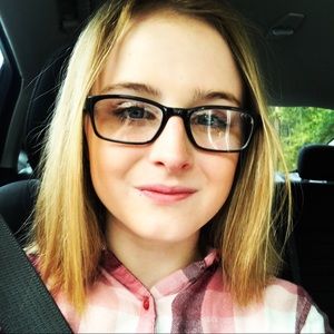 Meet your Posher, Katie